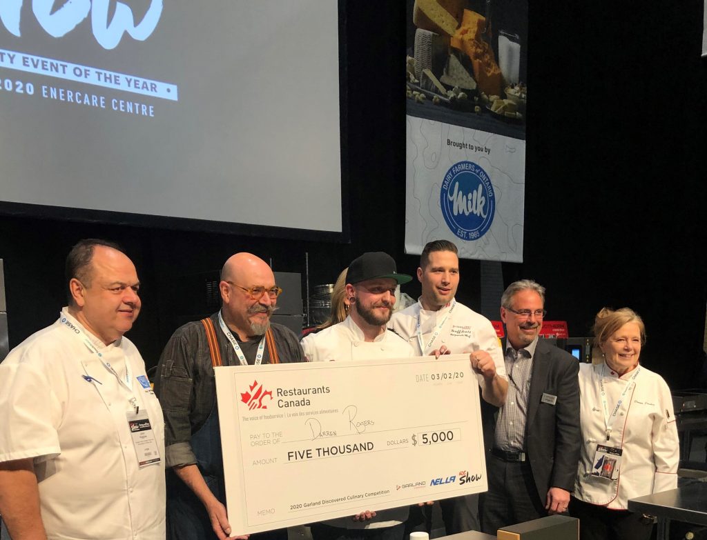 Daren Rogers winning Garland Discovered Culinary Competition