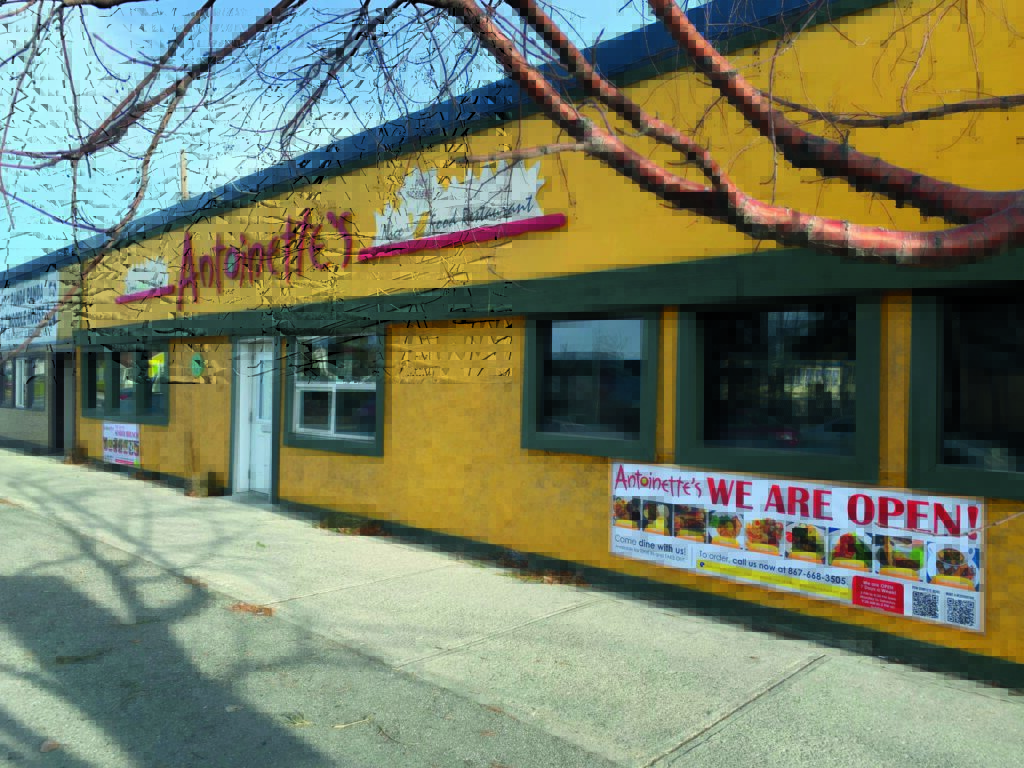 Antoinette’s Restaurant front enytrance